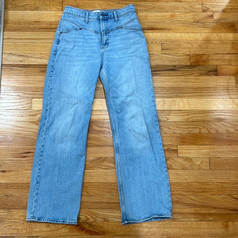 Abercrombie Light Wash Jeans 90s Relaxed Jeans High Rise